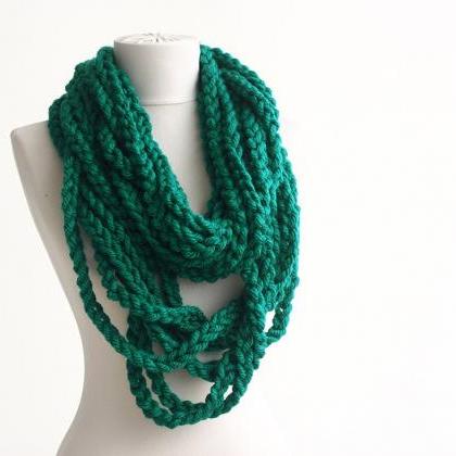 Teal Green Crochet Infinity Scarf Necklace Fashion..