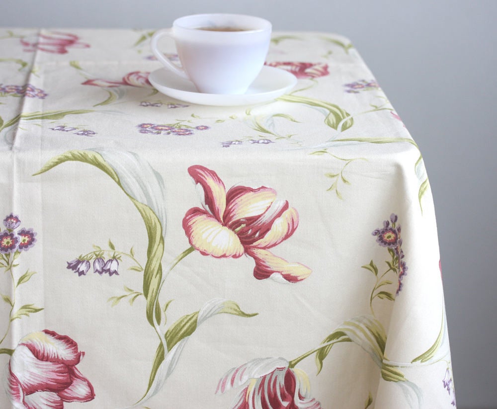 Square Tablecloth With Floral Cotton Fabric, Housewarming Gift, Living Room Table Decor, Kitchen Decoration