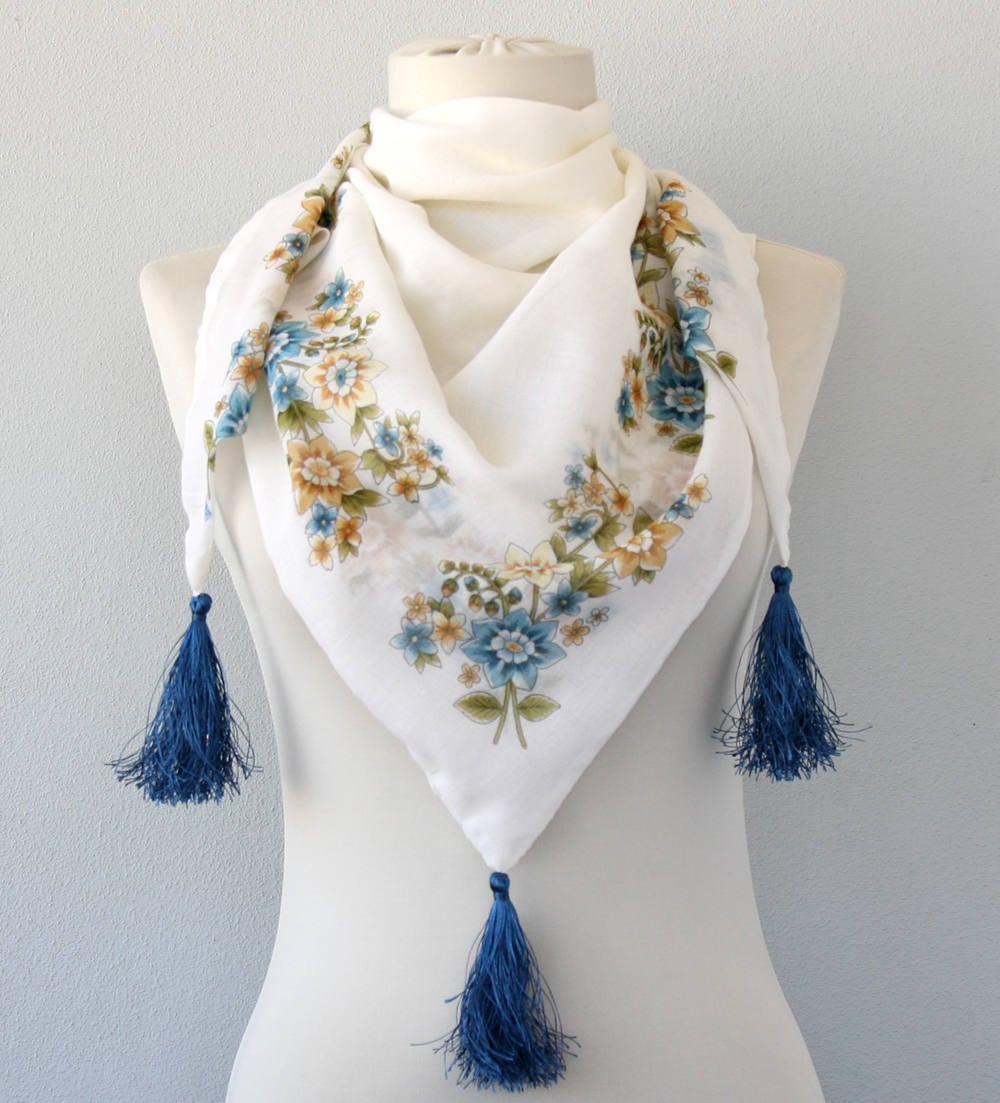 Bohemian Scarf With Tassels, Boho Cotton Scarf, Fall Accessories , Traditional Floral Print